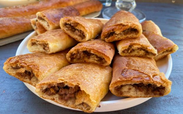Kıymalı Kapalı Pide Tarifi