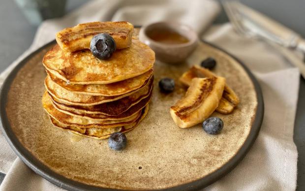 İki Malzemeli Pancake Tarifi