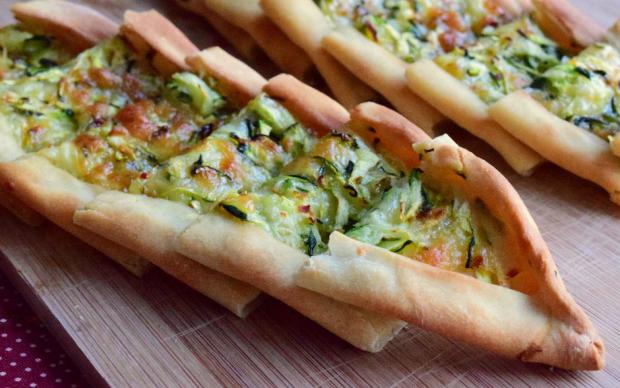 Kabaklı Pide Tarifi