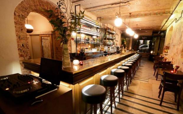 bistro-manset