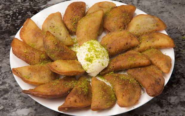 İncirli Cevizli Taş Kadayıf Tatlısı