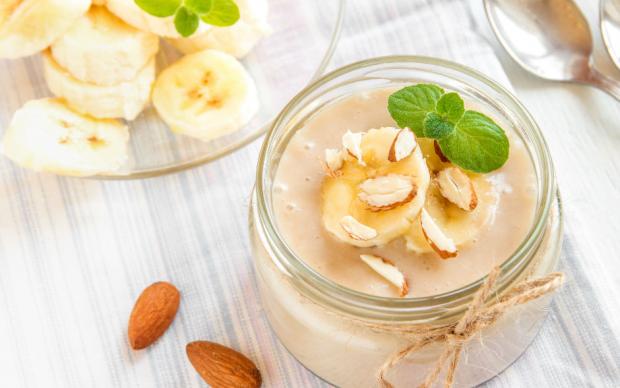 Muzlu Bademli Puding Tarifi