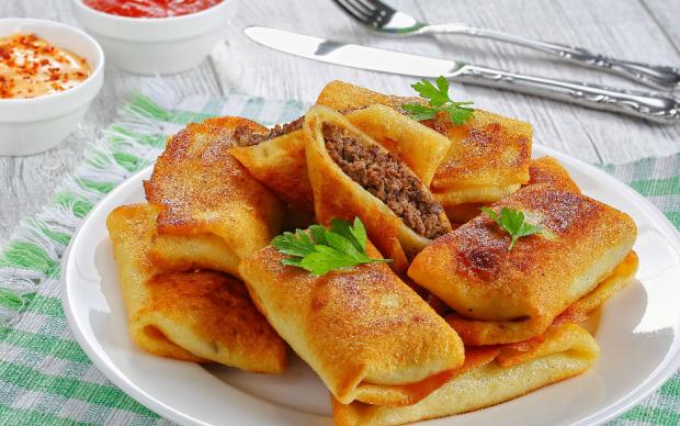 Kıymalı Krep  Börek Tarifi