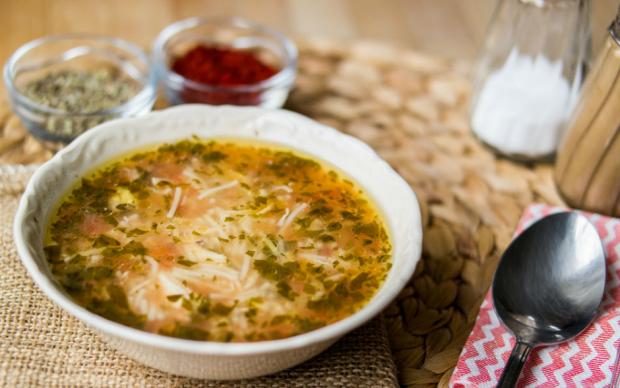 Kolay Hasta Çorbası Tarifi