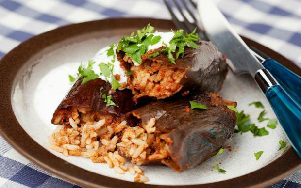 kuru-patlican-dolmasi-tarifi-one-cikan