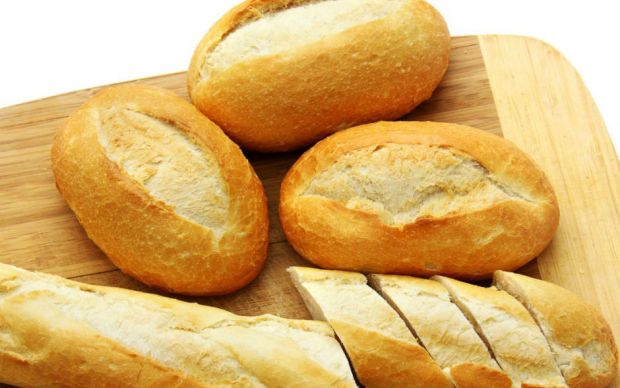 bir-hafta-ekmek-yemeyen-kadin