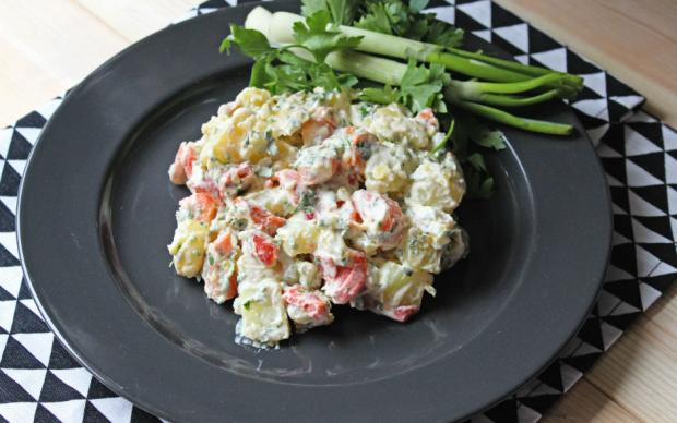 Labneli Patates Salatası Tarifi