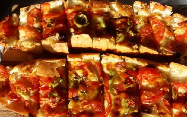 ekmek-pidesi