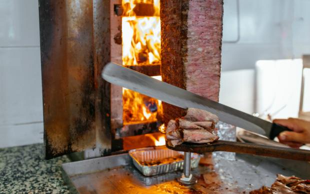 doner-bursanin-mi-izmirin-mi