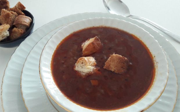 sogan-corbasi-sizden-gelenler