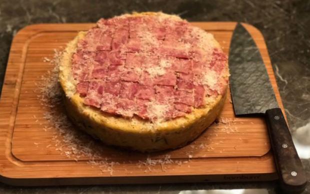 spaghetti-carbonara-cake-tarifi