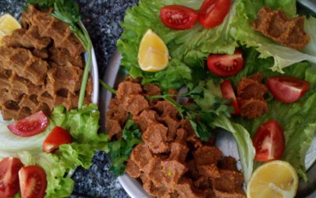 Etsiz Çiğ Köfte Tarifi