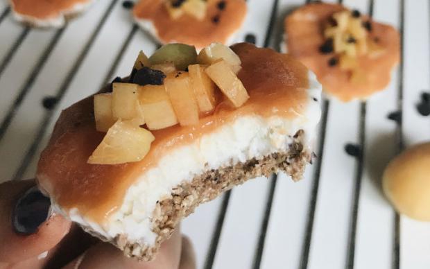 mini-raw-cheesecake-tarifi