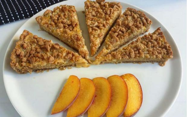 tam-bugdayli-ve-seftalili-tart-tarifi