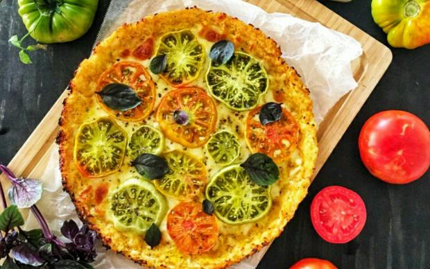 yesil-domatesli-karnabahar-pizza-tarifi
