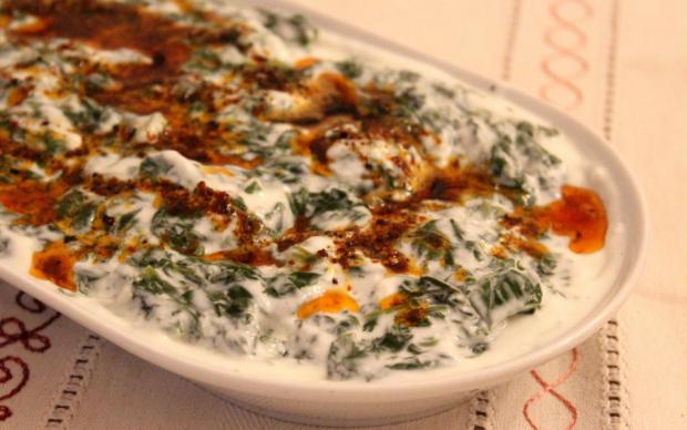 yogurtlu-pazi-salatasi-tarifi