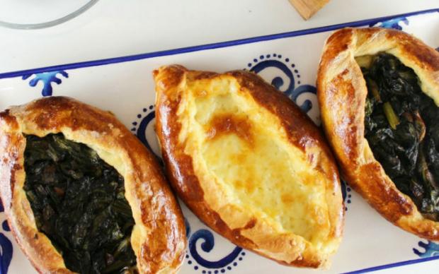 kahvaltilik-mini-pide-tarifi