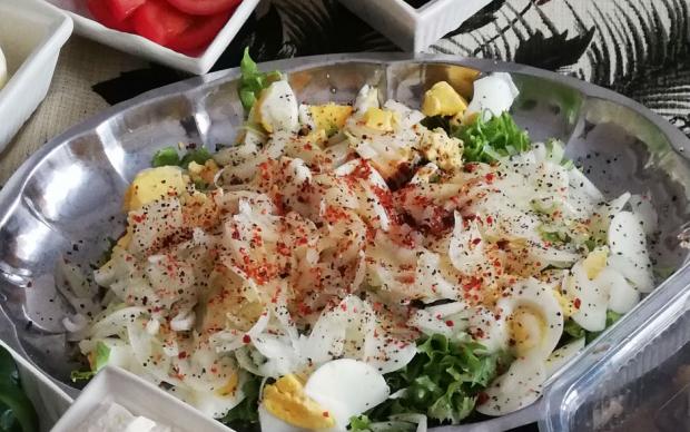 kahvaltilik-yumurta-salatasi-tarifi
