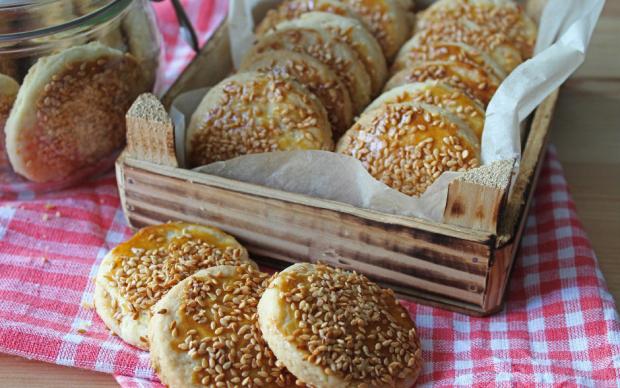 kati-yagsiz-tuzlu-kurabiye-tarifi