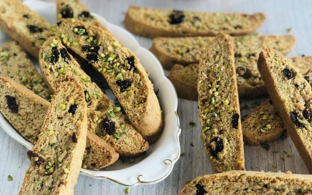 fistikli-biscotti-tarifi