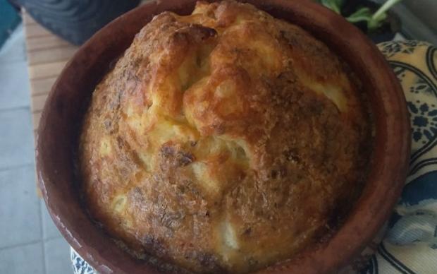 guvecte-bol-malzemeli-omlet-tarifi