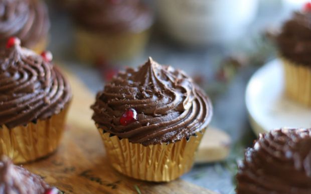 Çikolatalı Pratik Cupcake Tarifi