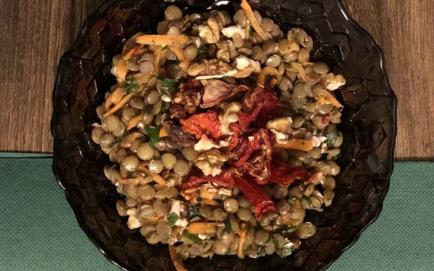 pratik-mercimek-salatasi