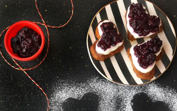 Tatlı Ekşi Mini Cheesecake Tarifi