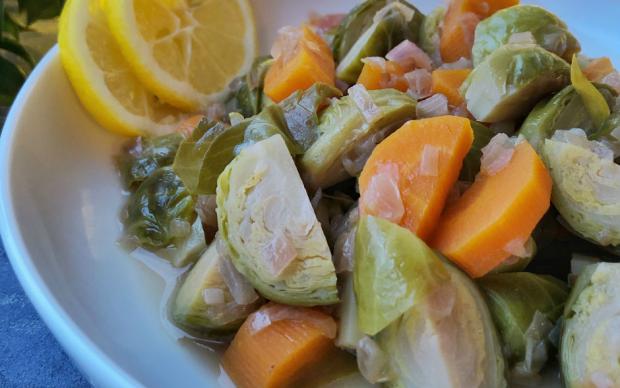 zeytinyagli-mandalina-soslu-bruksel-lahanasi-tarifi