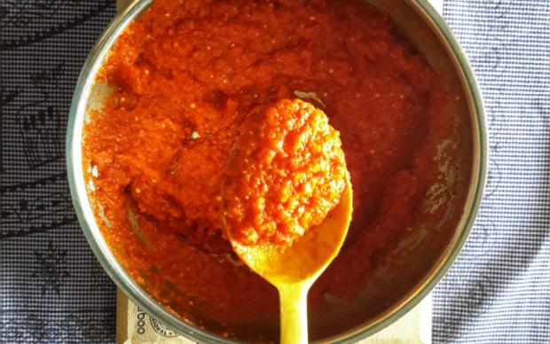 Lutenitsa Tarifi