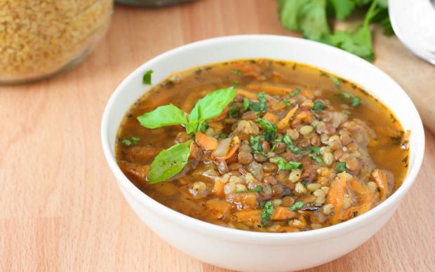 Bulgurlu Yeşil Mercimek Çorbası Tarifi