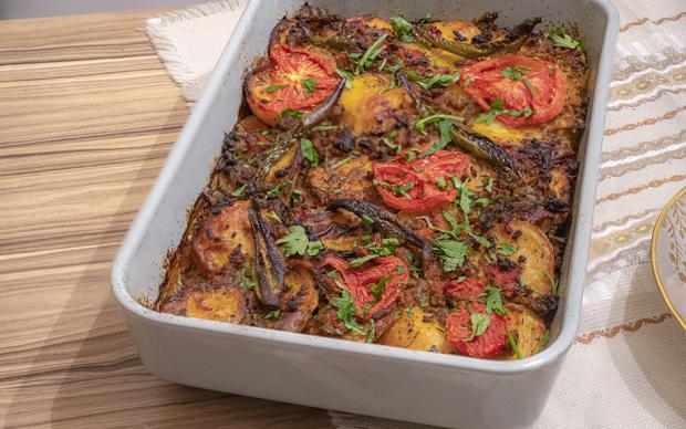 Kıymalı Patates Oturtma Tarifi