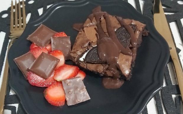 kakaolu-biskuvili-brownie-editor