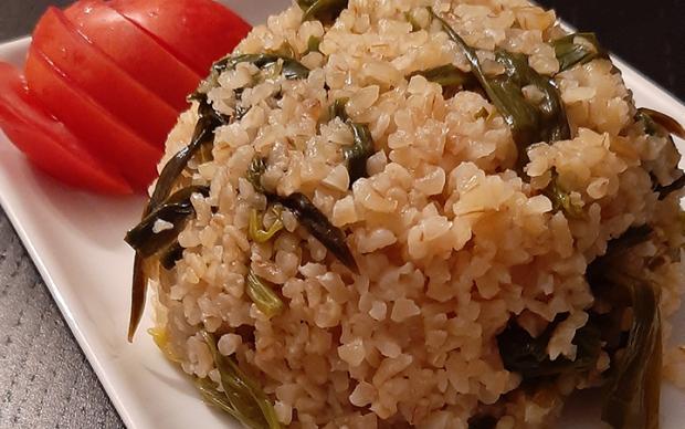 ciris-otlu-bulgur-pilavi-tarifi
