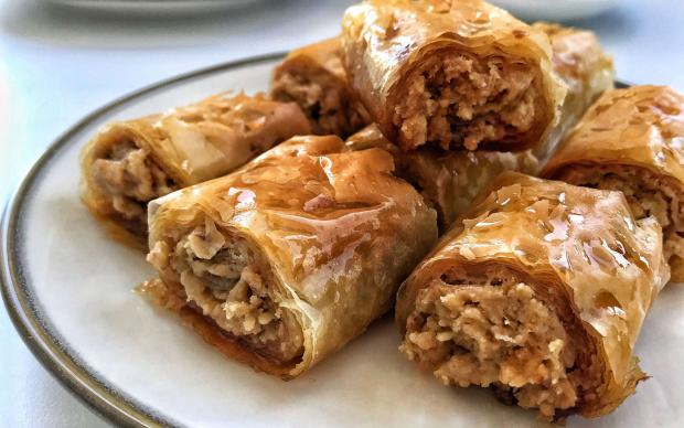 Fındık Ezmeli Baklava Tarifi