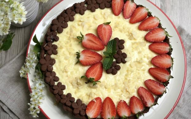 kakaolu-cilekli-tart-editor