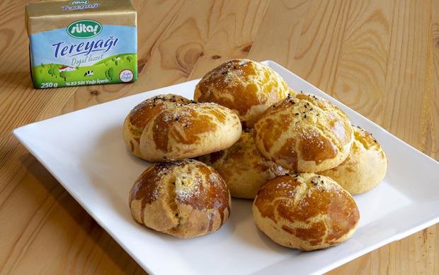 tereyagli-pogaca-sutas-yemekcom