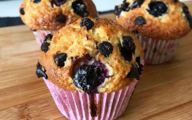 yaban-mersinli-muffin-kek-editor