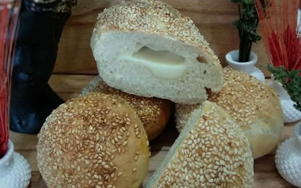 kasarli-pastane-pogacasi-bendenyemek