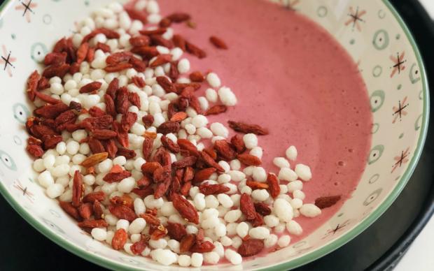 pembe-smoothie-efza