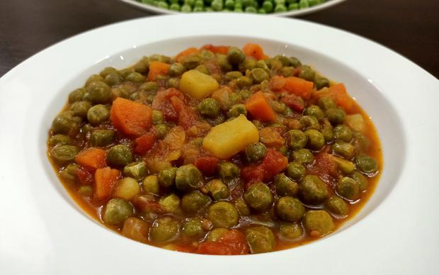 pratik-bezelye-yemegi-tarifi