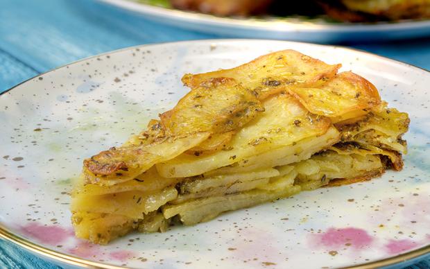 Fırında Baharatlı Dilim Patates Tarifi