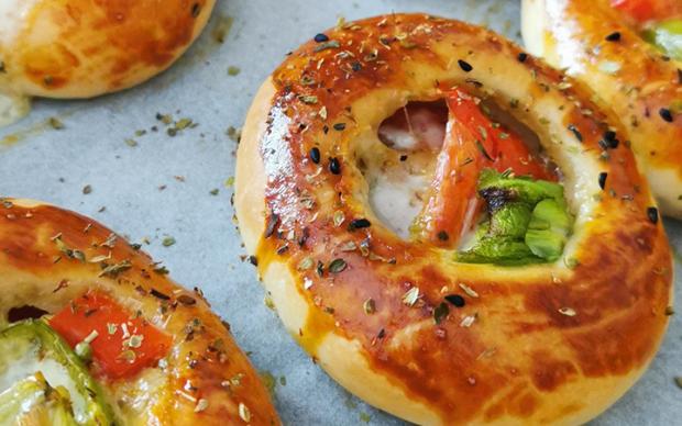kremali-mini-pizza-tarifi