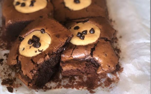 Kurabiyeli Brownie Tarifi