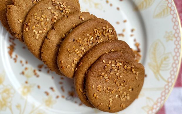 susamli-tahinli-kurabiye-tarifi