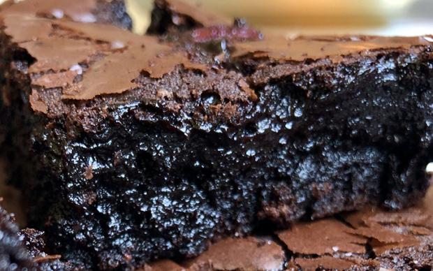 visneli-brownie-2-tarifi