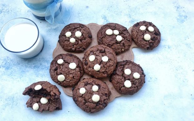 Bol Çikolatalı Brownie Kurabiye Tarifi