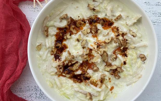 Erişteli Kabak Salatası Tarifi