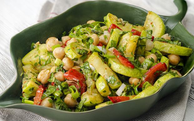 Kabaklı Nohut Salatası Tarifi