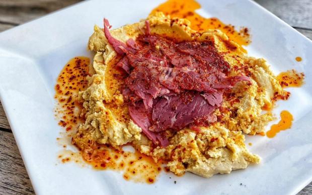 dana-fumeli-humus-sevde